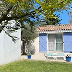 Mas Du Petit Tamaris